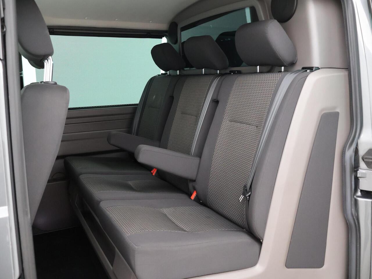 Volkswagen TRANSPORTER BULLI 2.0 TDI 150 PK DSG L2H1 DUBBEL CABINE + 2 SCHUIFDEUREN | VIRTUAL COCKPIT | ADAPTIVE CRUISE | STOELVERW.