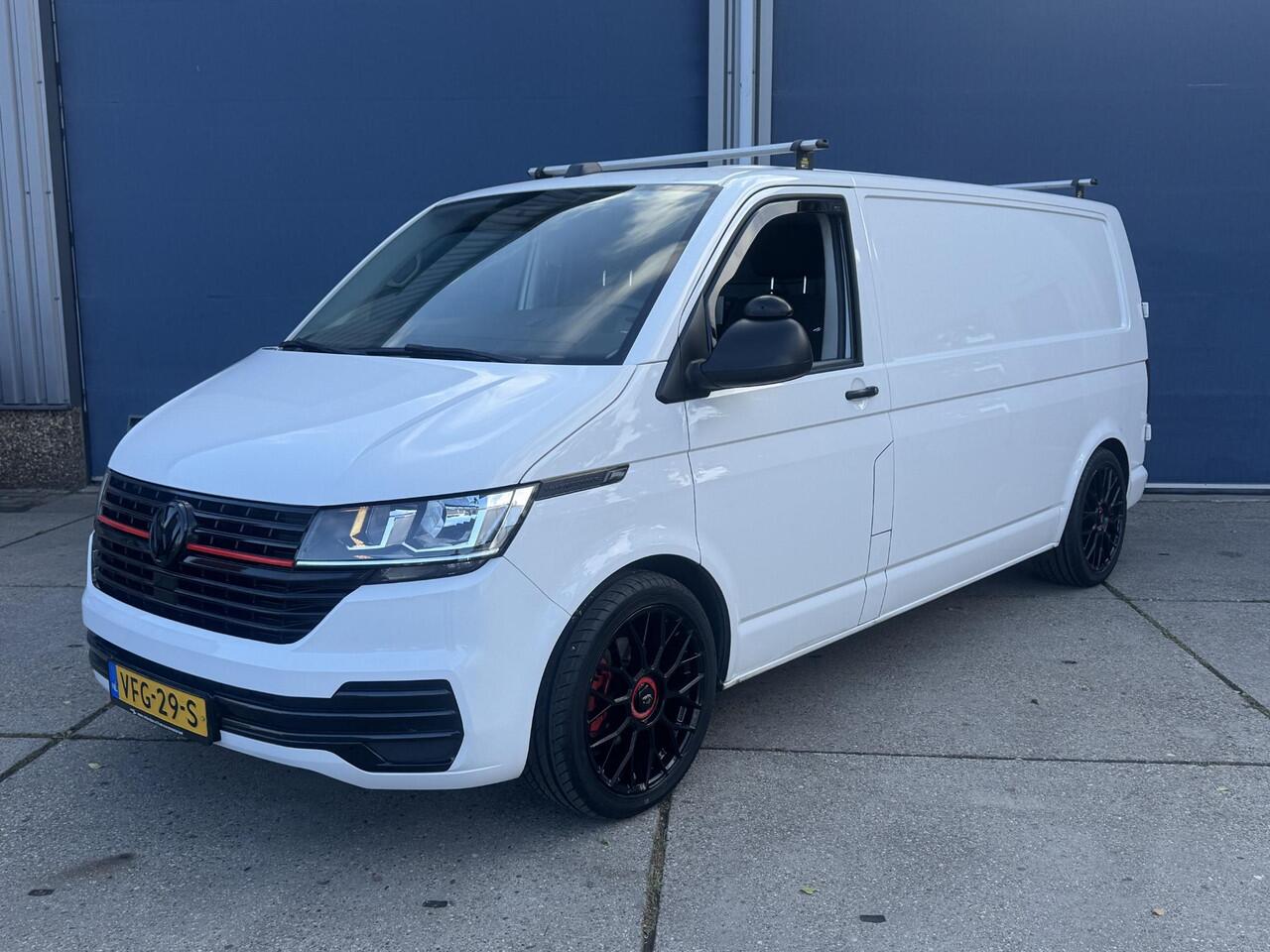 Volkswagen TRANSPORTER 2.0 TDI L2H1 30 Comfortline AIRCO / CRUISE CONTROLE / NAVI / CARPLAY / VERLAAGD
