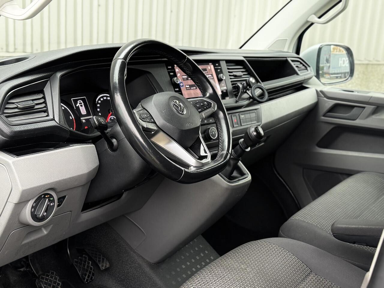 Volkswagen TRANSPORTER 2.0 TDI L2H1 30 DC Highline NAP CarPlay