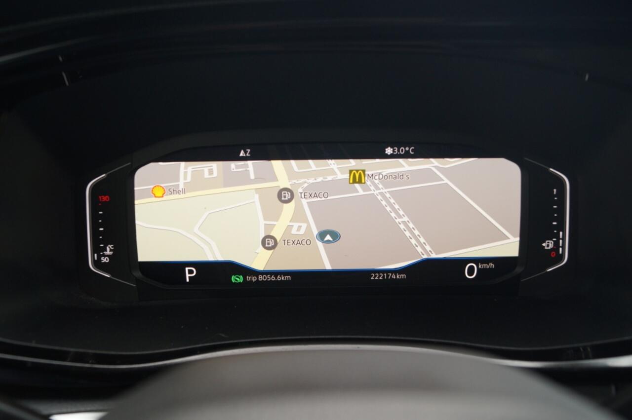 Volkswagen TRANSPORTER 2.0 TDI 150pk DSG L1-H1 Bulli -DIGI-NAVI-PDC-TREKHAAK-