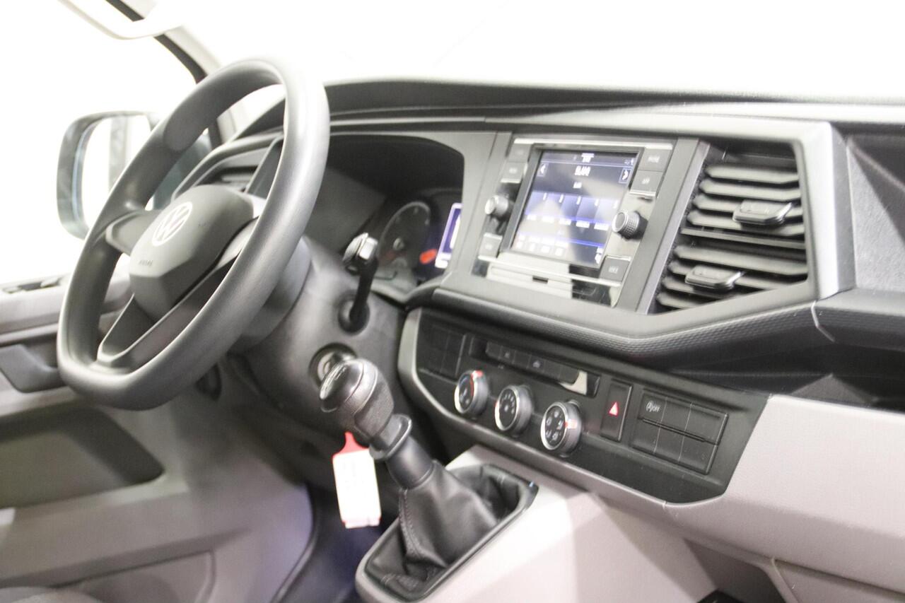 Volkswagen TRANSPORTER 2.0 TDI L2H1 LANG EURO 6 ACHTERUITRIJCAMERA Volkswagen Transporter 2.0 TDI L2H1 EURO 6 ACHTERUITRIJCAMERA