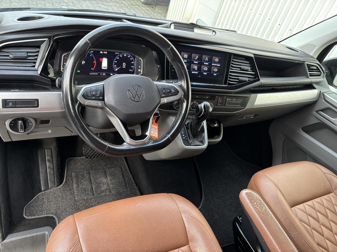 Volkswagen TRANSPORTER 2.0 TDI L2H1 BULLI 4Motion*AUTOM.*ACC*CAM*ECC*CARP