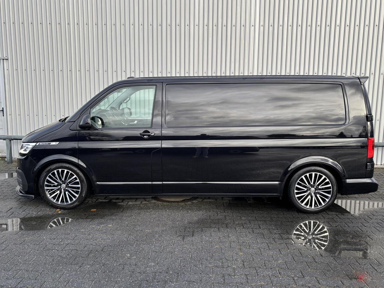 Volkswagen TRANSPORTER 2.0 TDI L2H1 BULLI 4Motion*AUTOM.*ACC*CAM*ECC*CARP