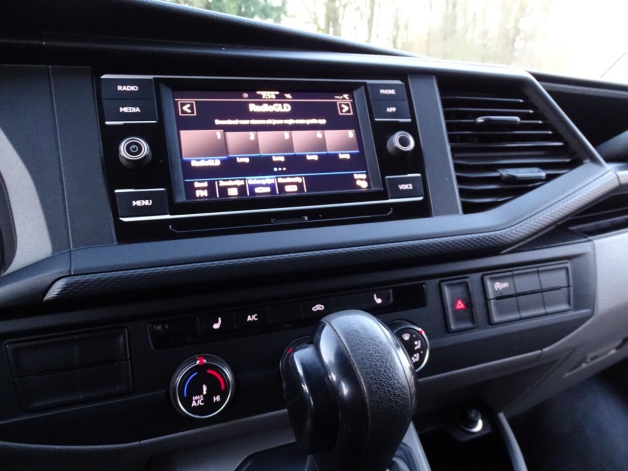 Volkswagen TRANSPORTER 2.0 TDI L2H1 4MOTION Klep LED CAMERA 1e eig