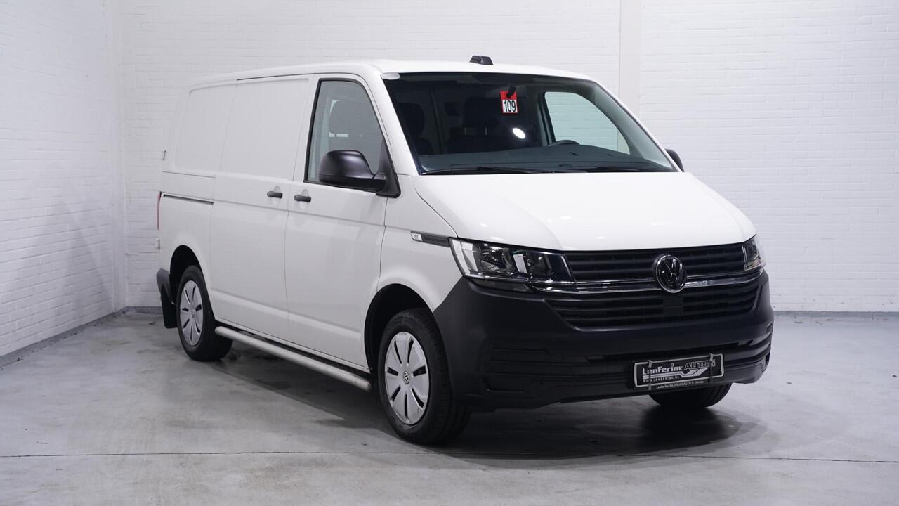 Volkswagen TRANSPORTER 2.0 TDI 110 pk L1H1 Navi, Camera, Airco Laadruimte Pakket, 3-Zits
