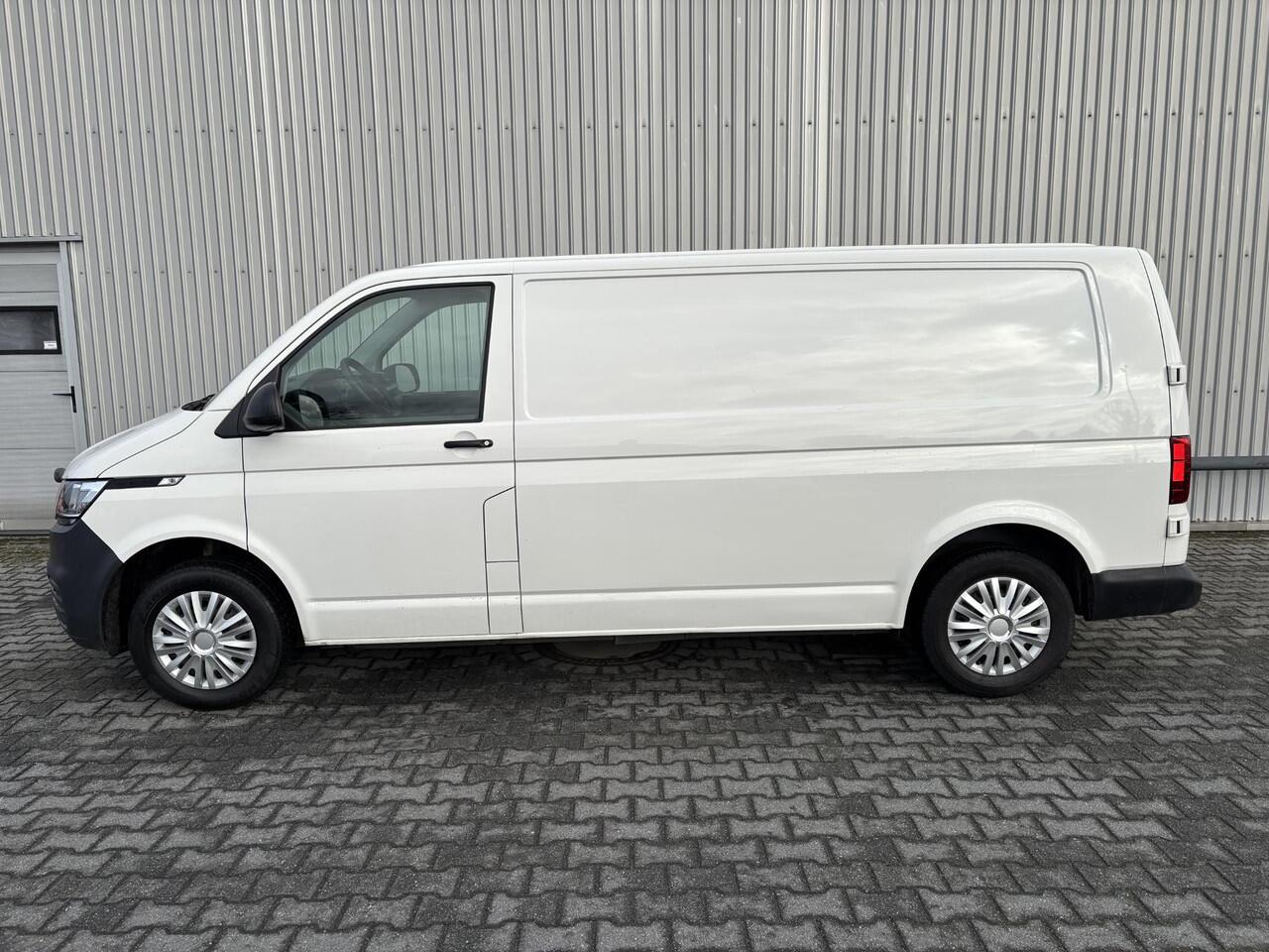 Volkswagen TRANSPORTER 2.0 TDI L2H1*A/C*3-PERS.*PDC*BLUETOOTH*NW MODEL*