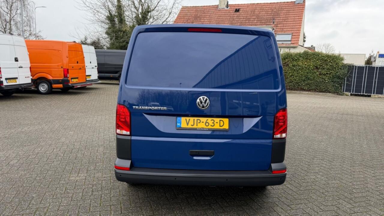 Volkswagen TRANSPORTER 2.0 TDI 81KW 110PK EURO 6 AIRCO/ CRUISE CONTROL/ NAVI/ 100% DEALERONDERHOUDEN