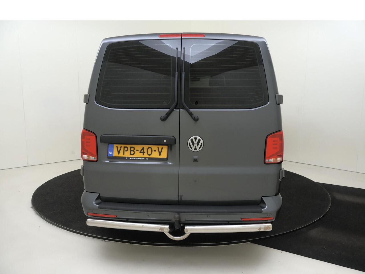 Volkswagen TRANSPORTER Bedrijfswagens Bulli L2H1 2.0 TDI 110 kW (150 pk) 7 versn. DSG | Comfortstoelen | Armleuningen beide voorstoelen | Parkeersensoren voor en achter | Achterdeuren | Alarm | Trekhaak voorbereiding |