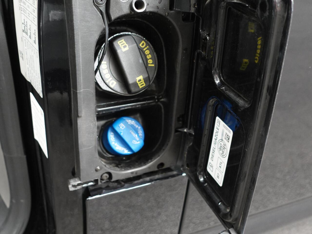 Volkswagen TRANSPORTER 2.0 TDI L2H1 Dubbele Cabine Automaat Highline Airco Cruise control Camera Apple Carplay/Android Auto