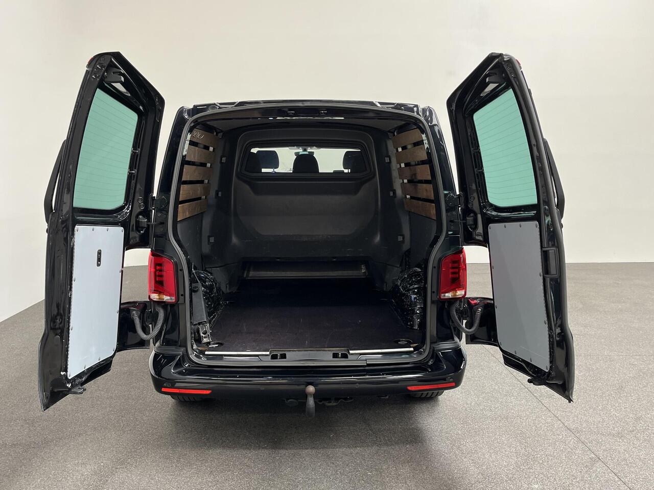 Volkswagen TRANSPORTER 2.0 TDI L2H1 28 Dubbele Cabine Highline Automaat Airco Cruise Adaptief PDC LMV