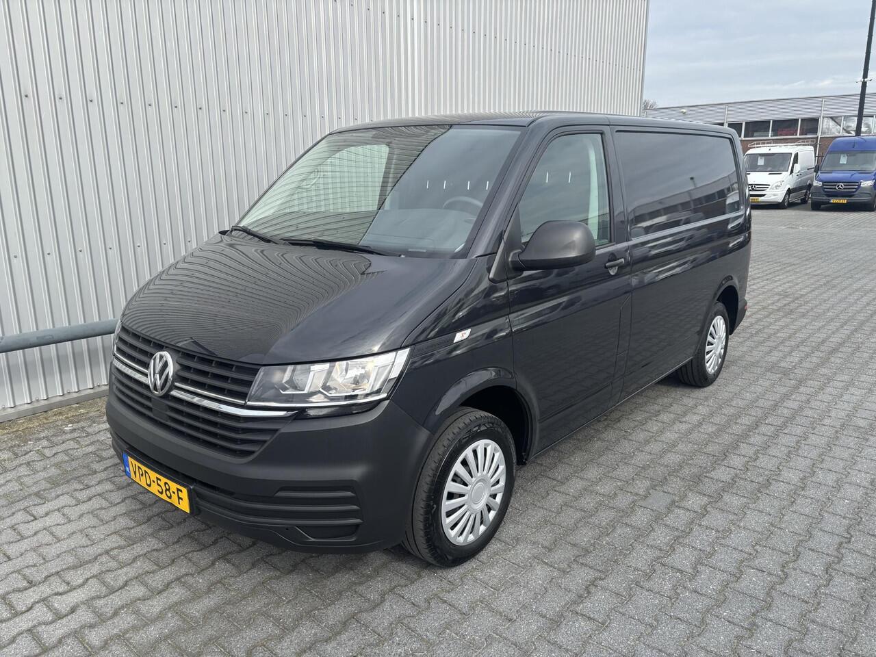 Volkswagen TRANSPORTER 2.0 TDI L1H1*A/C*3-PERS*CRUISE*HAAK*BLUETOOTH*