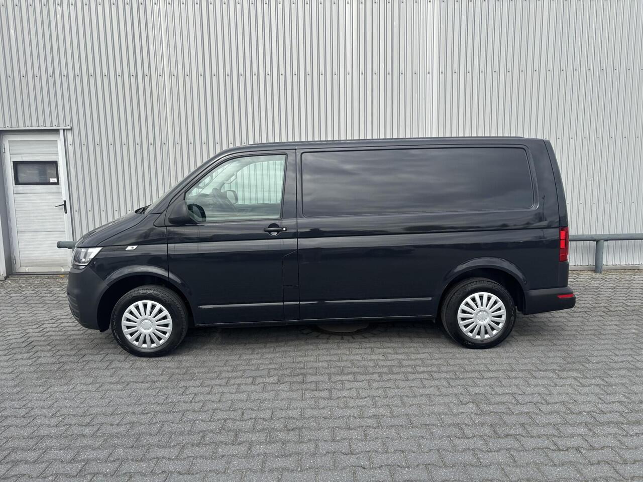 Volkswagen TRANSPORTER 2.0 TDI L1H1*A/C*3-PERS*CRUISE*HAAK*BLUETOOTH*