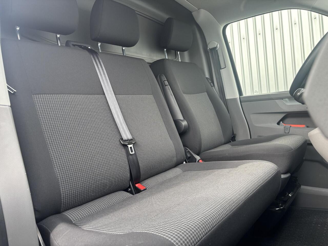 Volkswagen TRANSPORTER 2.0 TDI L1H1*A/C*3-PERS*CRUISE*HAAK*BLUETOOTH*