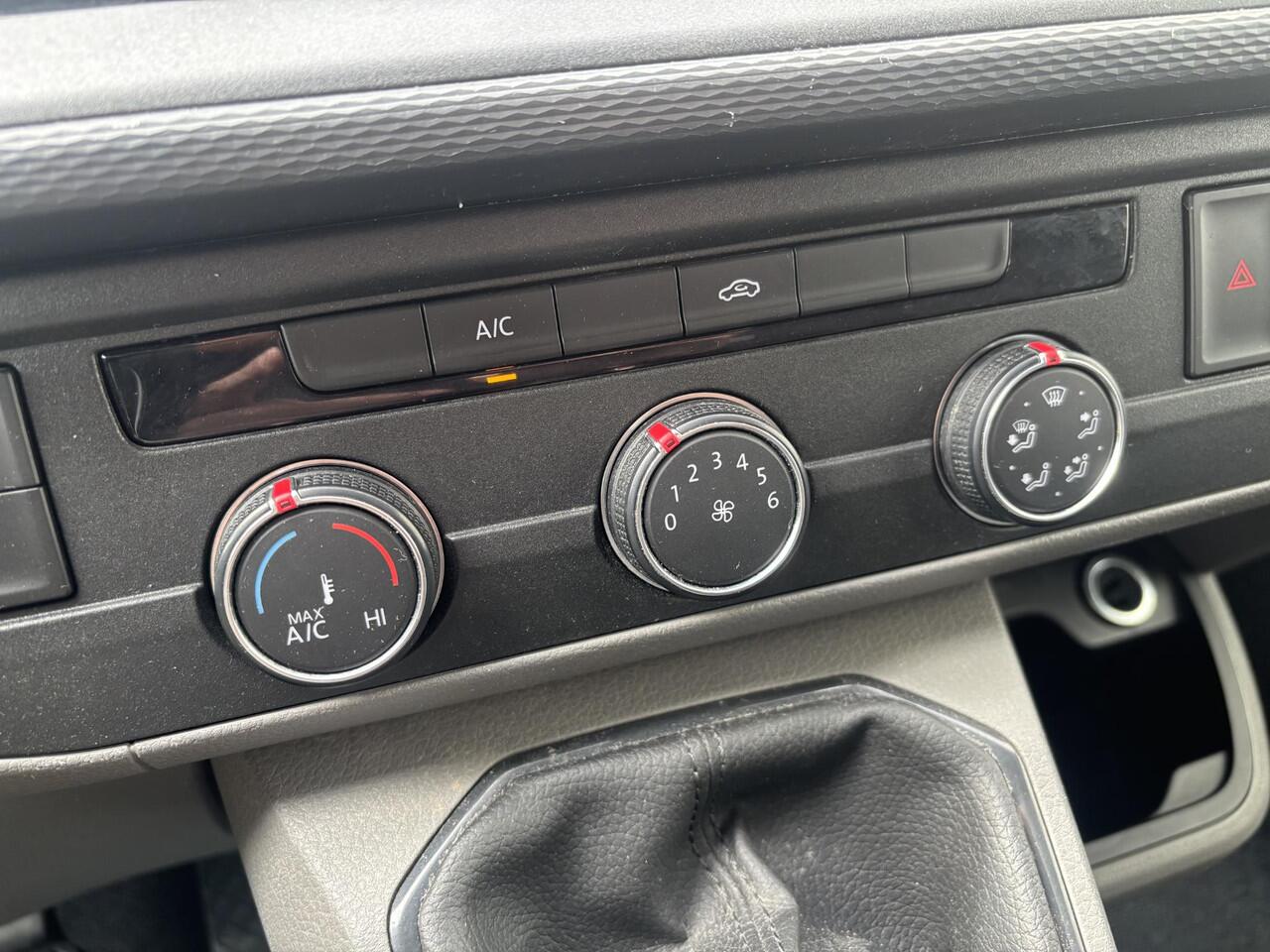 Volkswagen TRANSPORTER 2.0 TDI L1H1*A/C*3-PERS*CRUISE*HAAK*BLUETOOTH*