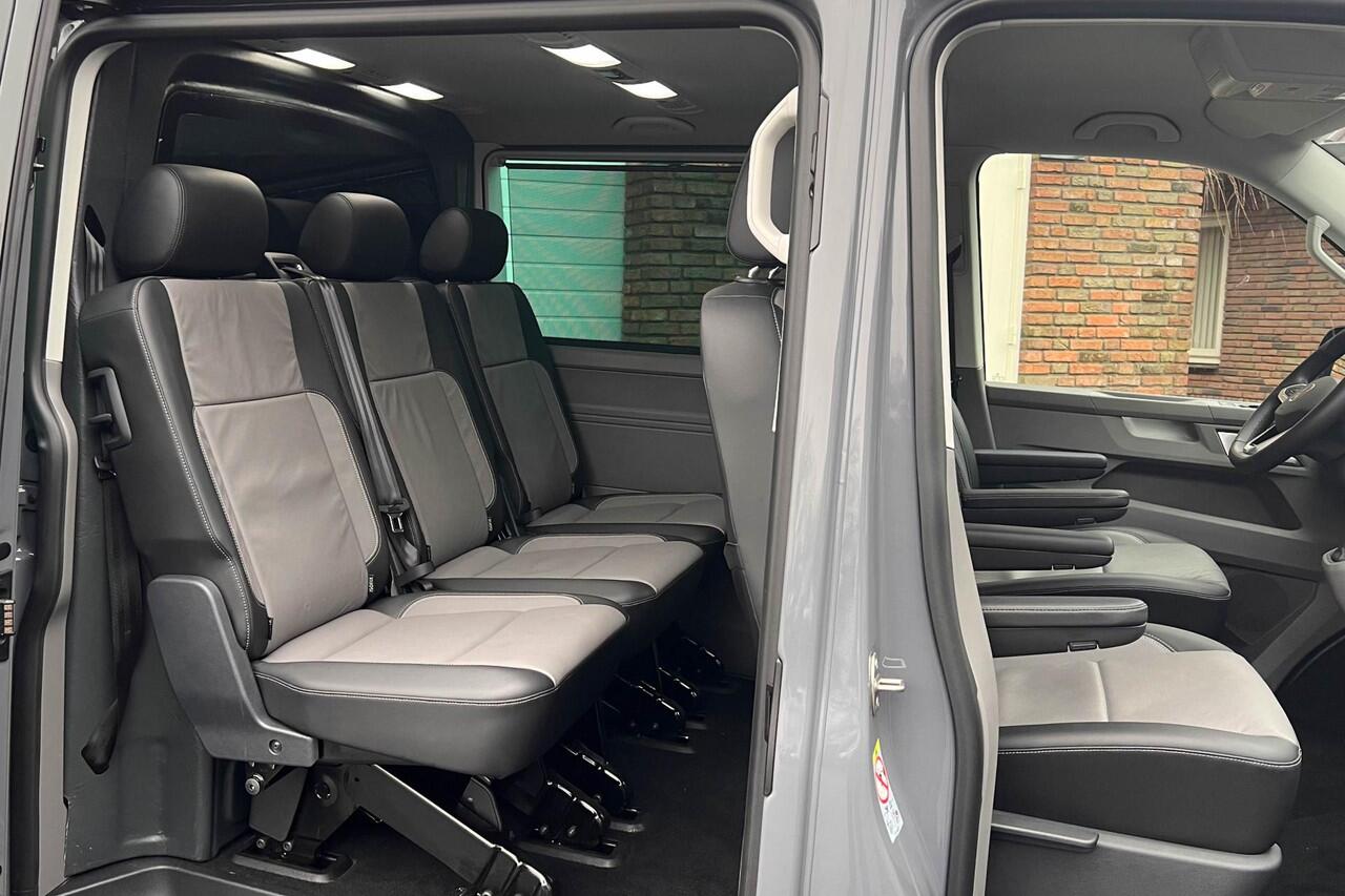 Volkswagen TRANSPORTER T6.1 2.0 TDI 204 PK DSG CARAVELLE L2H1 A-Deuren DUB/CAB ACC | LED | Leder | Apple Carplay/ Android Auto | Privacy glass |