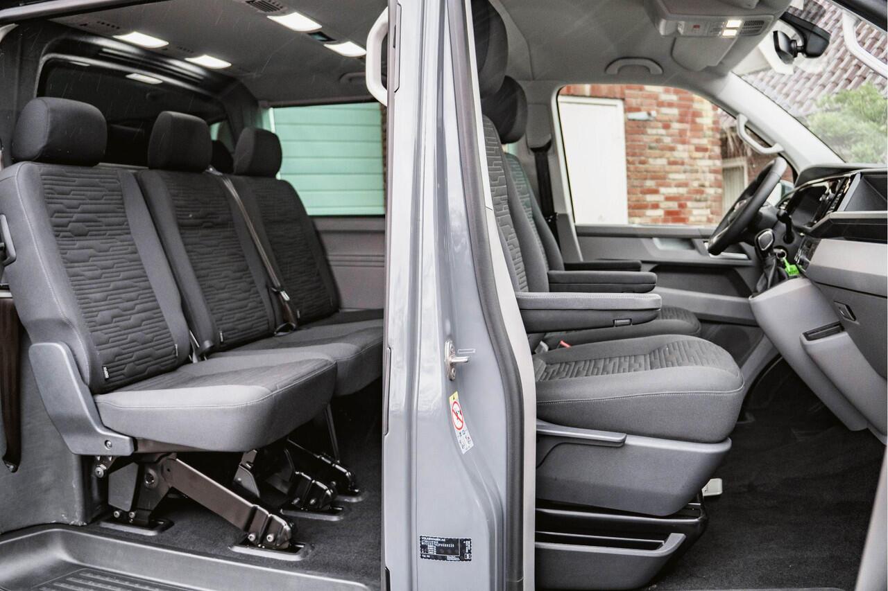 Volkswagen TRANSPORTER T6.1 2.0 TDI 150 PK DSG CARAVELLE L2H1 DUB/CAB A-KLEP ACC | LED | Privacy glass | Apple Carplay/Android Auto