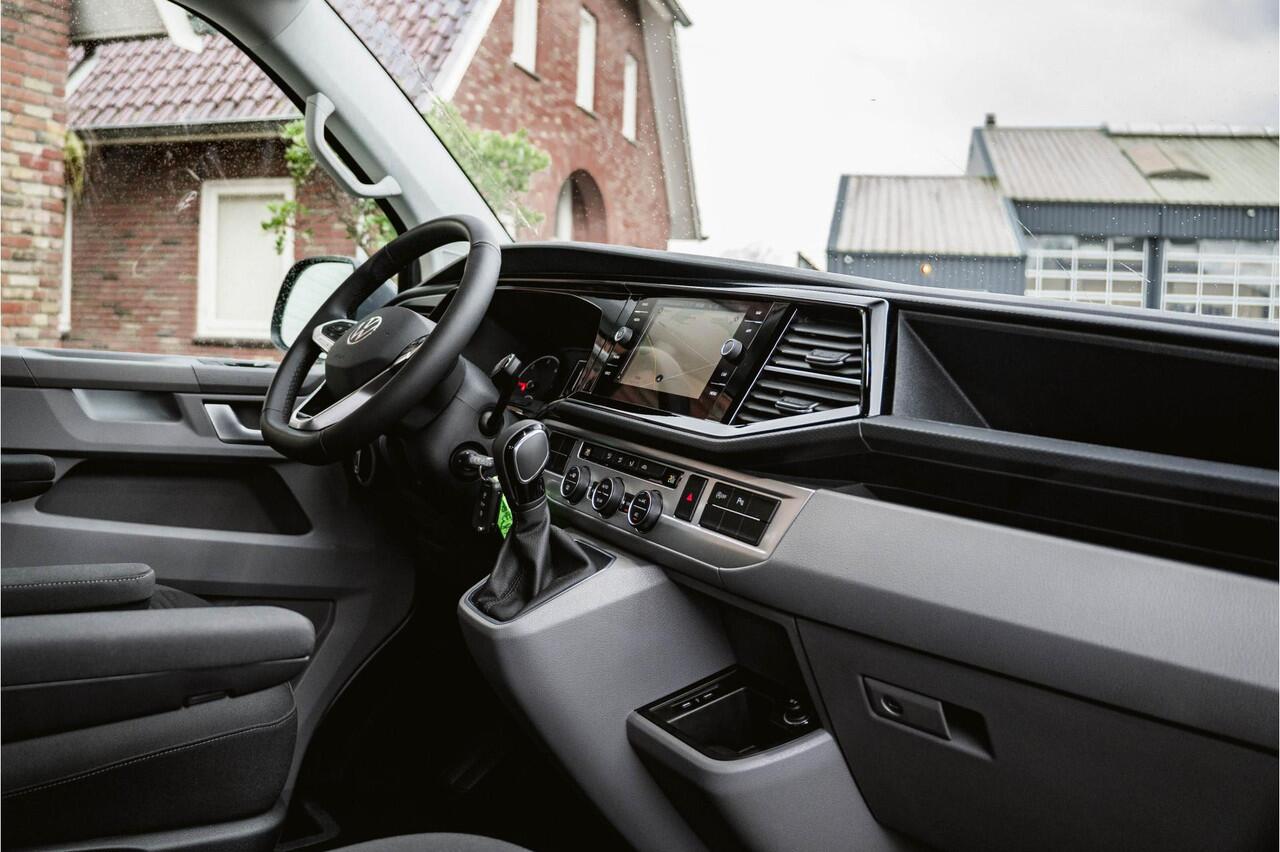 Volkswagen TRANSPORTER T6.1 2.0 TDI 150 PK DSG CARAVELLE L2H1 DUB/CAB A-KLEP ACC | LED | Privacy glass | Apple Carplay/Android Auto