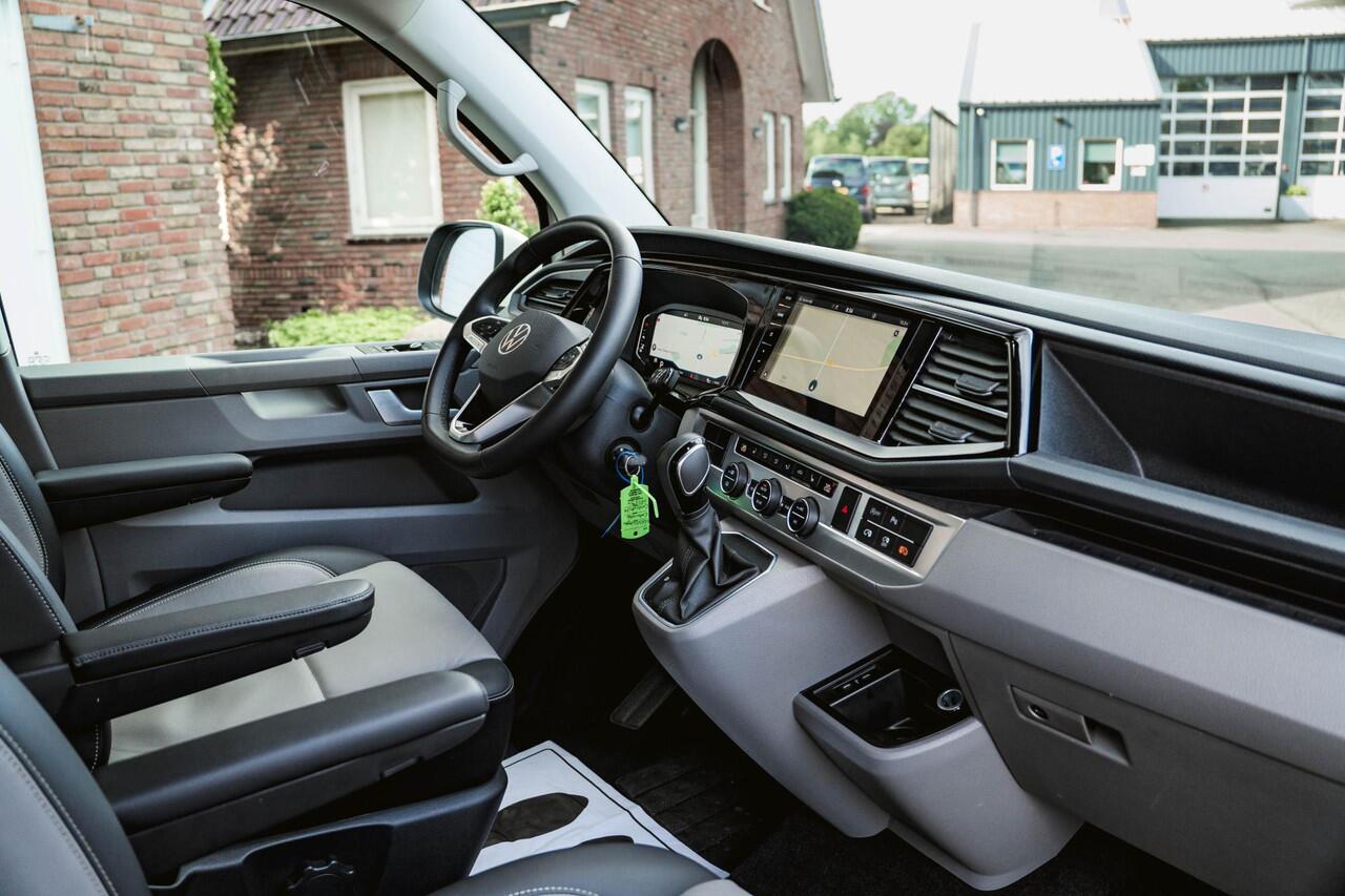 Volkswagen TRANSPORTER T6.1 2.0 TDI 204 PK DSG CARAVELLE L2H1 A-KLEP DUB/DUB ACC | LED | Leder | Virtual Cockpit | Privacy glass |