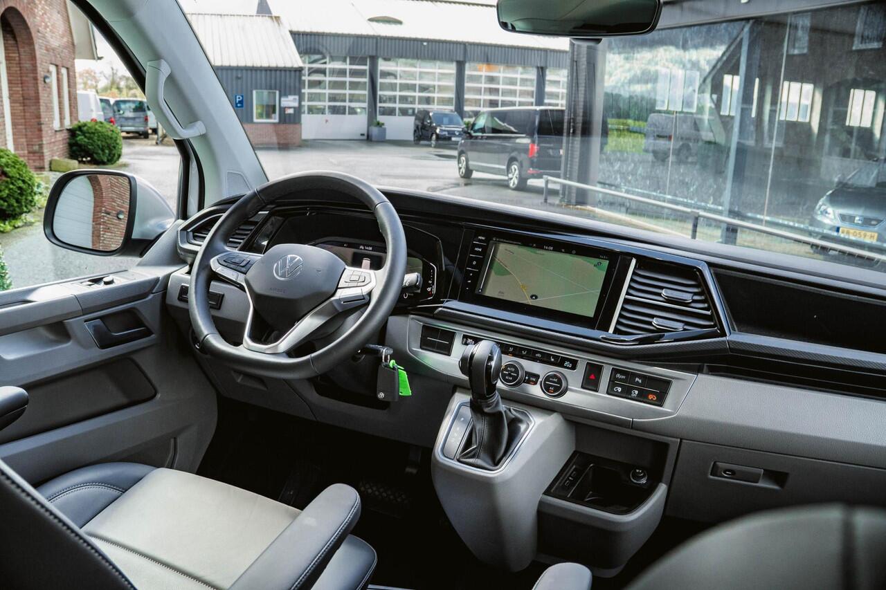 Volkswagen TRANSPORTER T6.1 Caravelle 2.0 TDI 204 PK DSG L2H1 DUB/CAB A-Deuren ACC | LED | Leder | Apple Carplay/ Android Auto | Privacy glass |