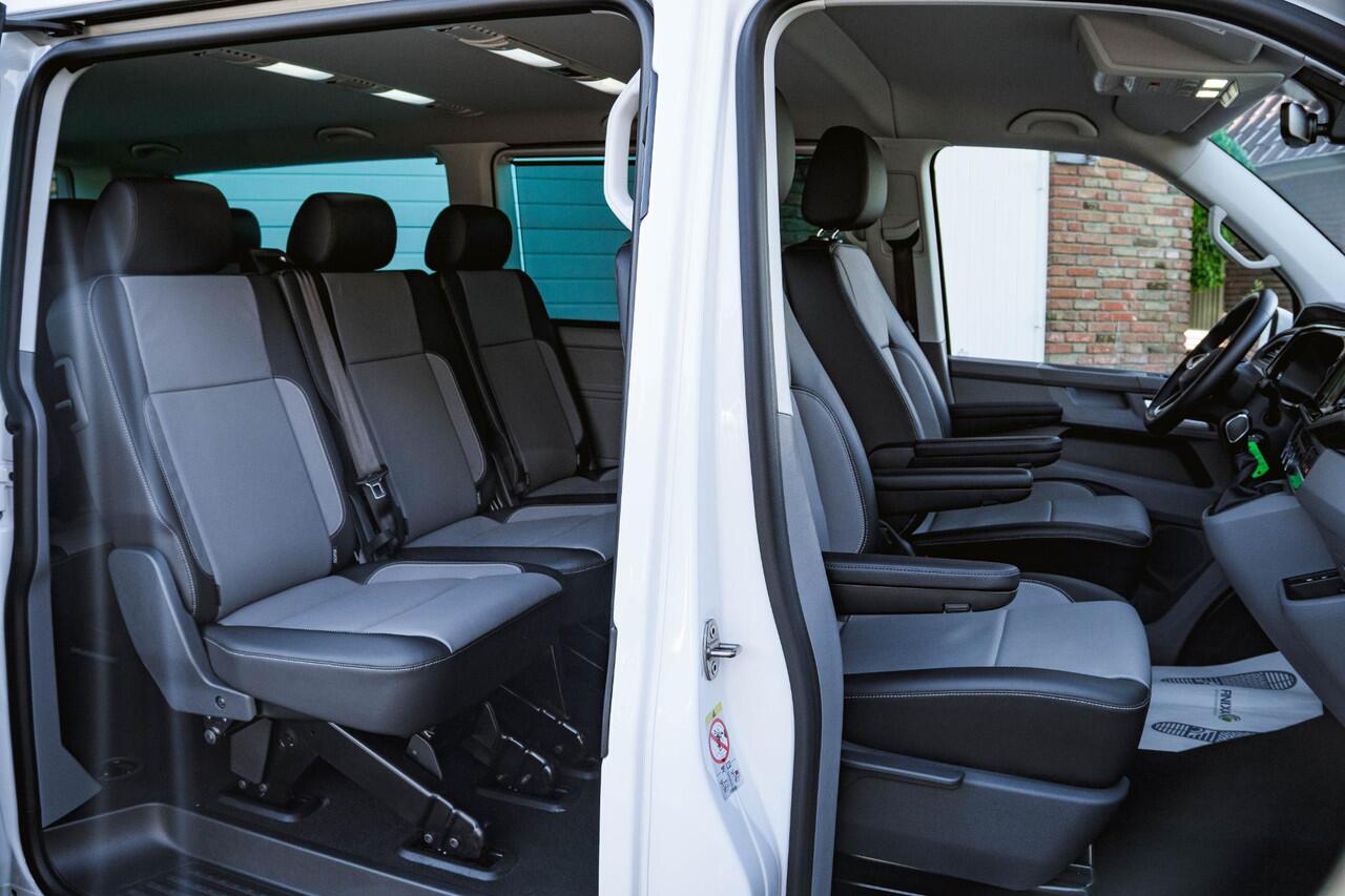 Volkswagen TRANSPORTER T6.1 2.0 TDI 204 PK DSG CARAVELLE L2H1 A-KLEP ACC | LED | Leder | Virtual Cockpit | Privacy glass |