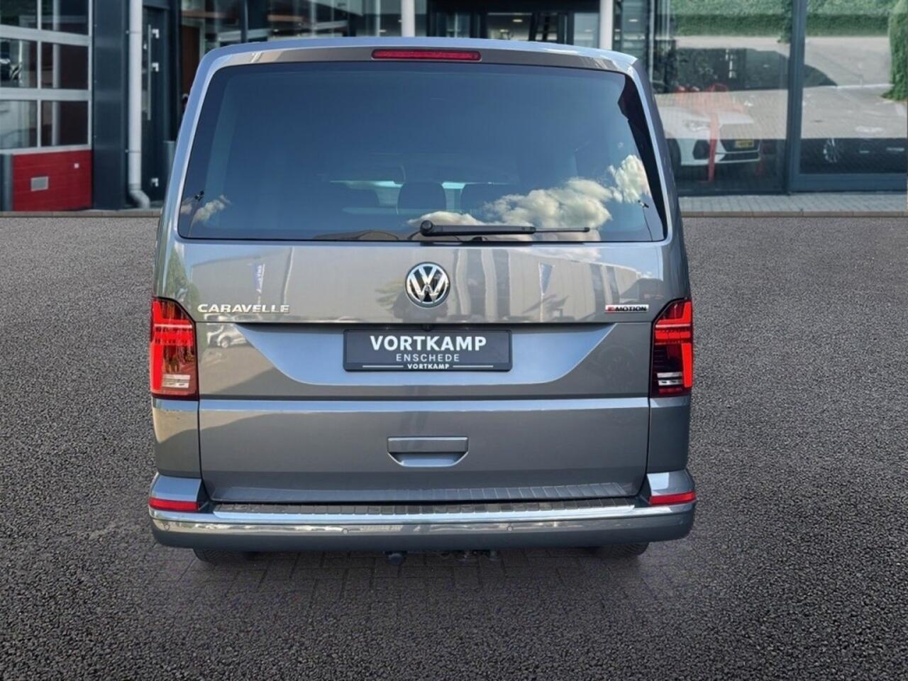 Volkswagen TRANSPORTER CARAVELLE 2.0 TDI DSG LANG 4MOTION E-KLEP/E-DEUR/TREKHAAK/CAMERA/LEDER/NAVI