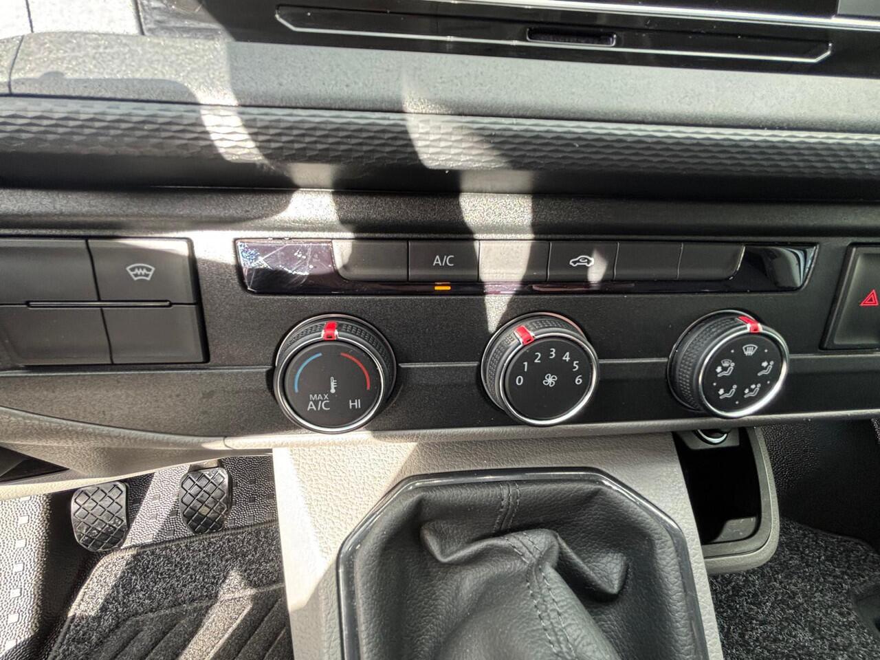 Volkswagen TRANSPORTER 2.0 TDI L2H1 28