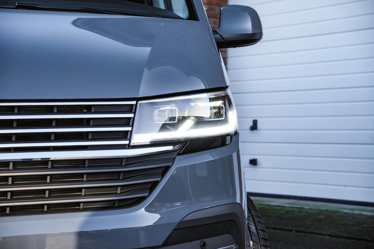 Volkswagen TRANSPORTER T6.1 2.0 TDI 150 PK DSG CARAVELLE L2H1 DUB/CAB A-Deuren ACC | LED | Digital Cockpit | Leder | Apple Carplay/Android Auto