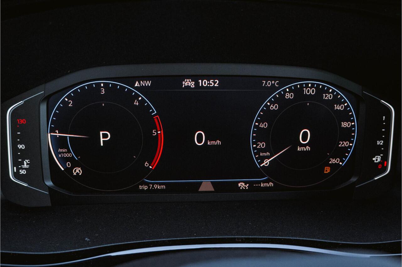 Volkswagen TRANSPORTER T6.1 CARAVELLE 2.0 TDI 150 PK DSG L2H1 DUB/CAB A-Deuren ACC | LED | Digital Cockpit | Virtual Cockpit |