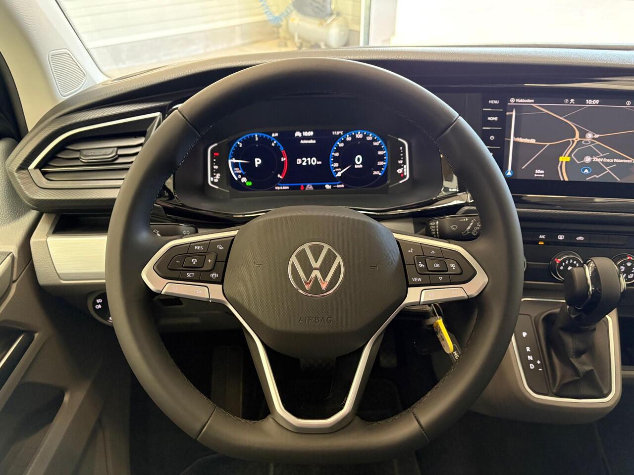 Volkswagen TRANSPORTER 2.0 TDI L2H1 28 Bulli