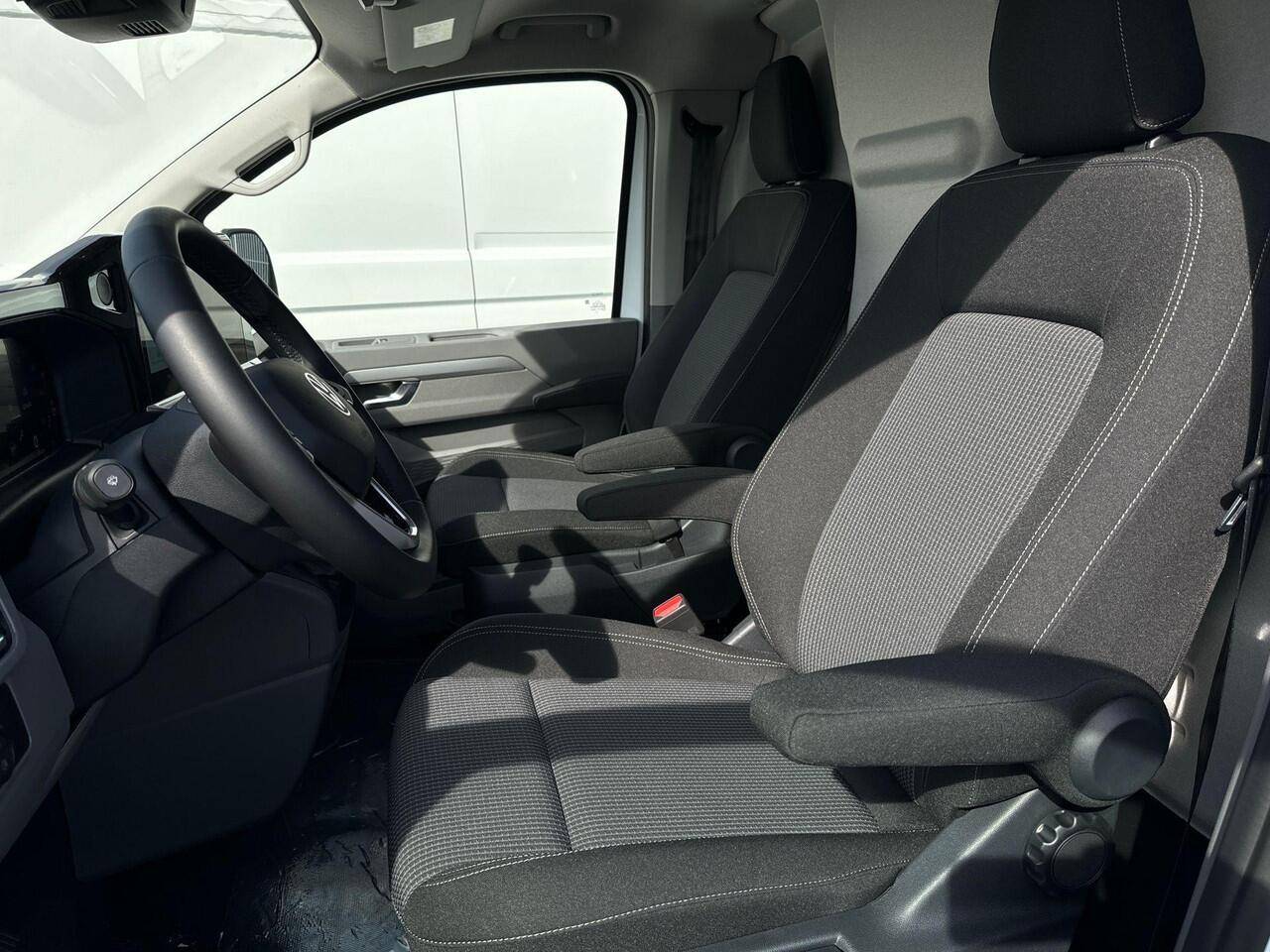 Volkswagen TRANSPORTER Style 28 2.0 TDI L1 110kW (150pk) Volkswagen Transporter 2.0 TDI L1H1 28 Style