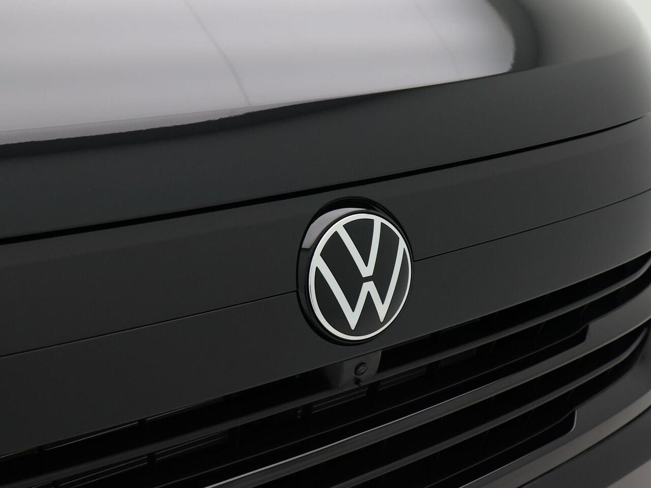 Volkswagen TRANSPORTER 2.0 TDI L2H1 30 Bulli Intro | V-08-KZS | 170pk | Automaat | Dubbele cabine | Dubbele Schuifdeur | 20"Lichtmetalen velgen | Full LED | Trekhaak | BPM Vrij!