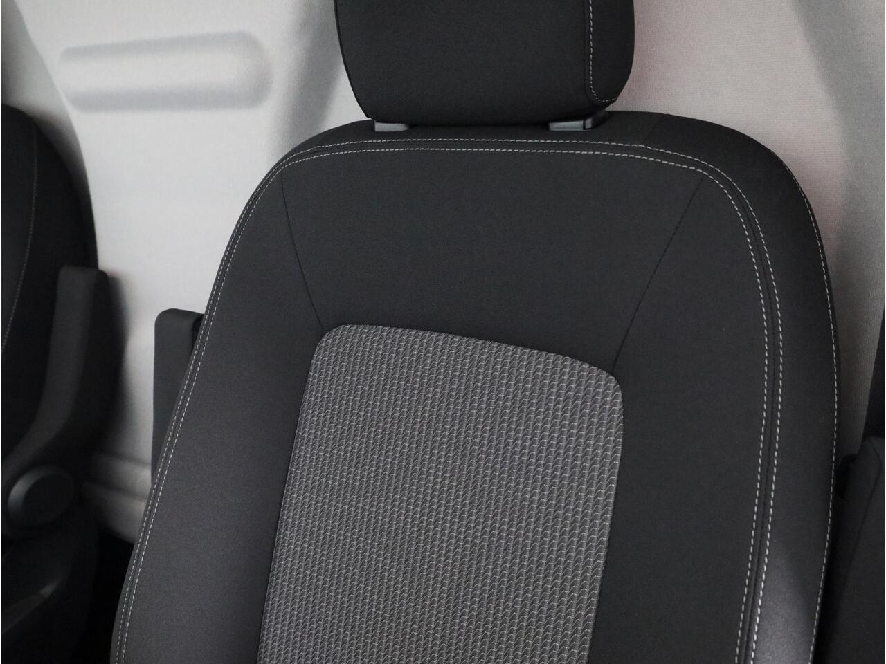 Volkswagen TRANSPORTER 2.0 TDI L2H1 30 Bulli