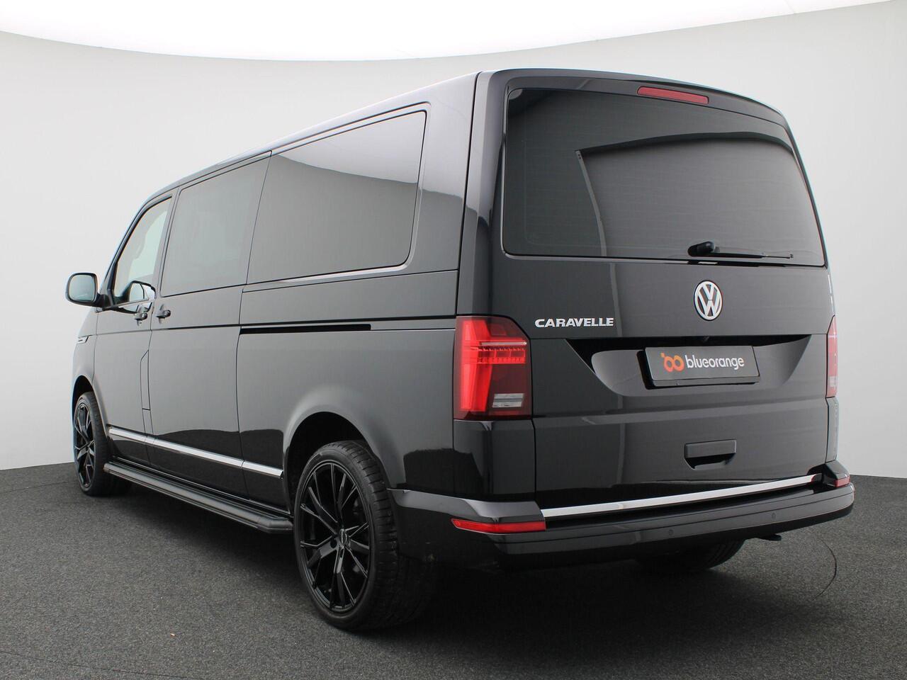 Volkswagen TRANSPORTER 2.0 TDI L2H1 Caravelle DC 204PK DSG Dubbele cabine, achteruitrijcamera, 2x elek. schuifdeur, leder, winterpakket, virtual cockpit, elek. stoel, 18'' lichtmetaal