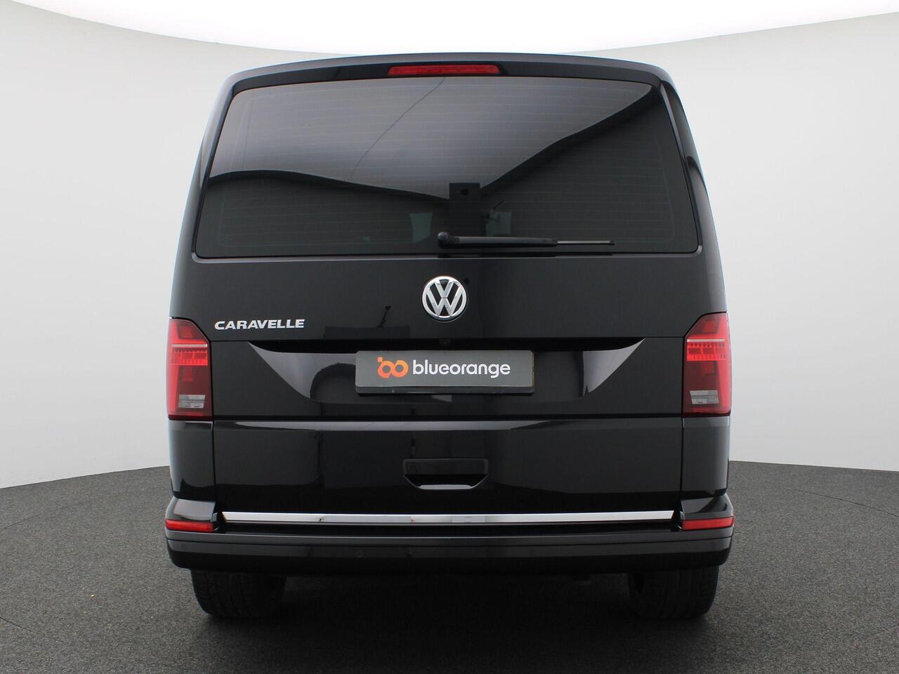 Volkswagen TRANSPORTER 2.0 TDI L2H1 Caravelle DC 204PK DSG Dubbele cabine, achteruitrijcamera, 2x elek. schuifdeur, leder, winterpakket, virtual cockpit, elek. stoel, 18'' lichtmetaal
