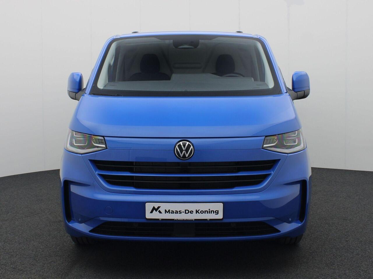 Volkswagen TRANSPORTER 2.0 TDI 170pk DSG Bulli L1 · Camera · Alarm · Apple/Android Car Play · Navigatie · P-Sensoren · Trekhaakvoorbereiding · Garantie t/m 26-12-2028 of 100.000km