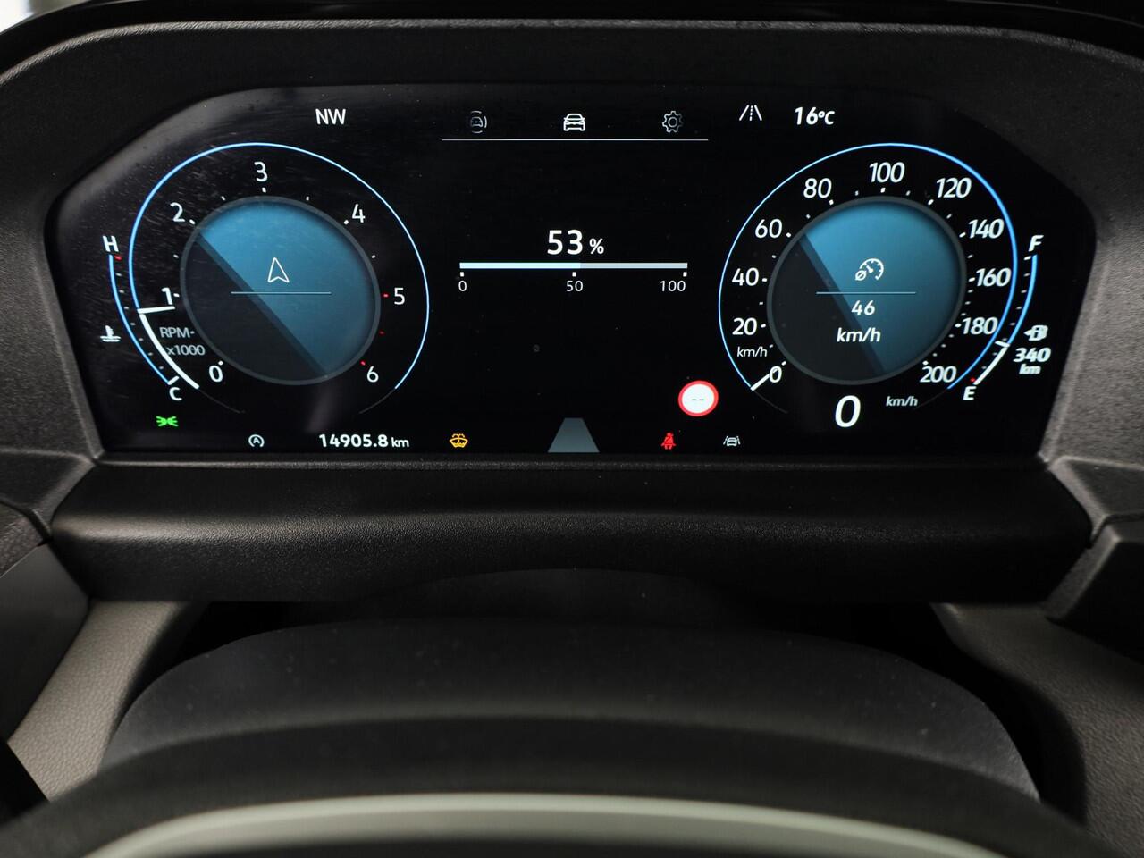 Volkswagen TRANSPORTER 2.0 TDI L2H1 30 Life | 110 PK Hand | Styling pakket | Camera | App Connect | Trekhaak |