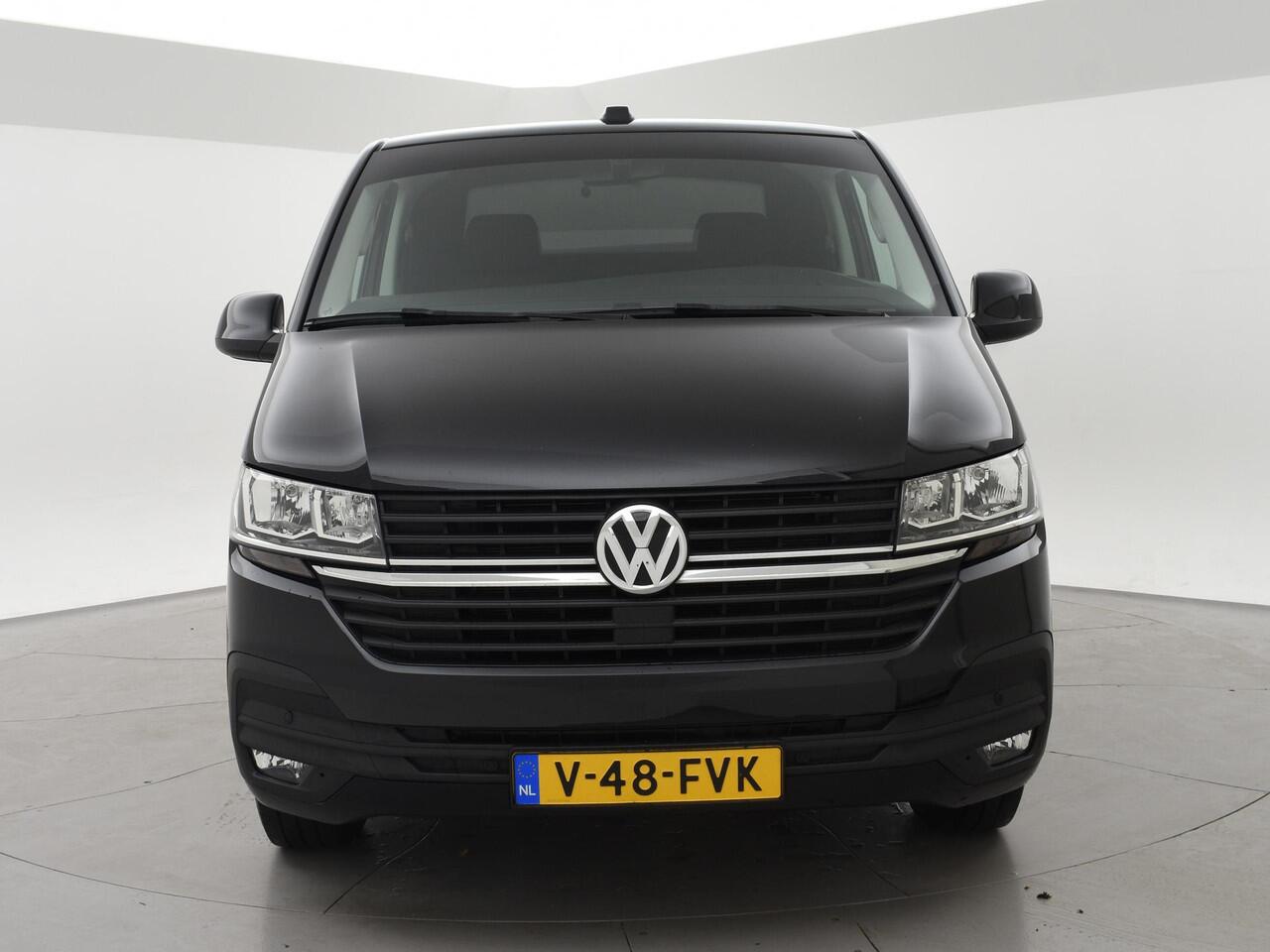 Volkswagen TRANSPORTER 2.0 TDI L2H1 HIGHLINE | LMV | TREKHAAK | APPLE CARPLAY | CAMERA | COMFORSTOELEN
