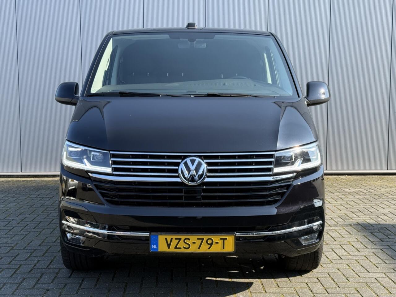Volkswagen TRANSPORTER 2.0 TDI L2H1 BULLI Virtual Cockpit Apple Carplay.