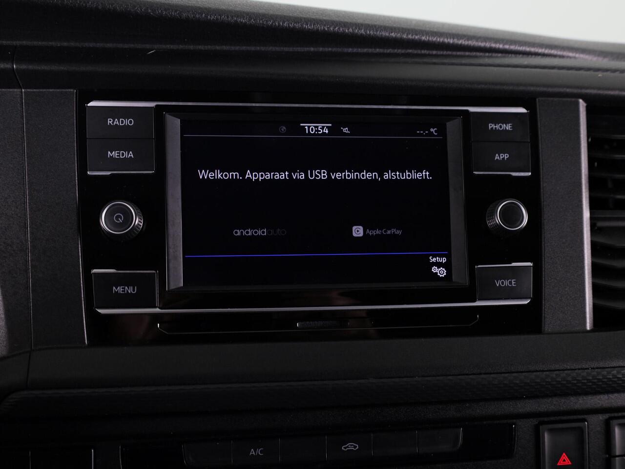 Volkswagen TRANSPORTER 2.0 TDI L2H1 28 Comfortline 110 pk | Verlengde garantie | Navigatie via App | Parkeersensoren achter | Cruise control |