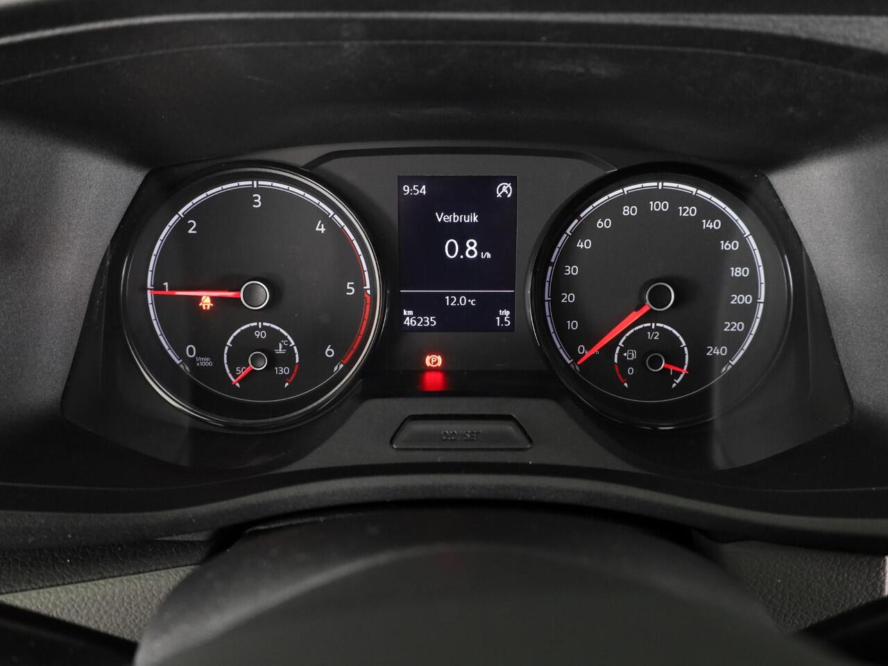 Volkswagen TRANSPORTER 2.0 TDI L2H1 28 Comfortline 110 pk | Verlengde garantie | Navigatie via App | Parkeersensoren achter | Cruise control |