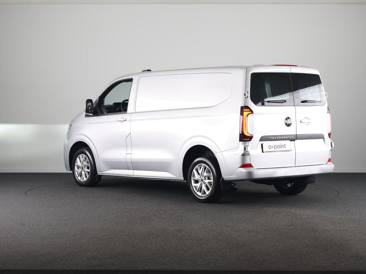 Volkswagen TRANSPORTER 2.0 TDI L1H1 28 Bulli