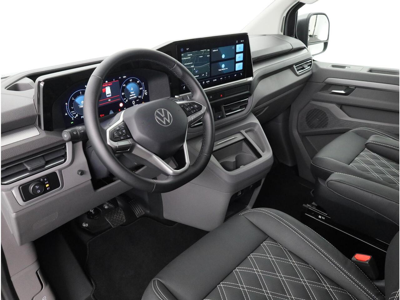 Volkswagen TRANSPORTER Bulli 2.0 TDI 170 pk Automaat L2 | Black Edition | Leder | Betimmering | Trekhaak | Camera | Stoelverwarming | Navigatie | Apple carplay/Android auto