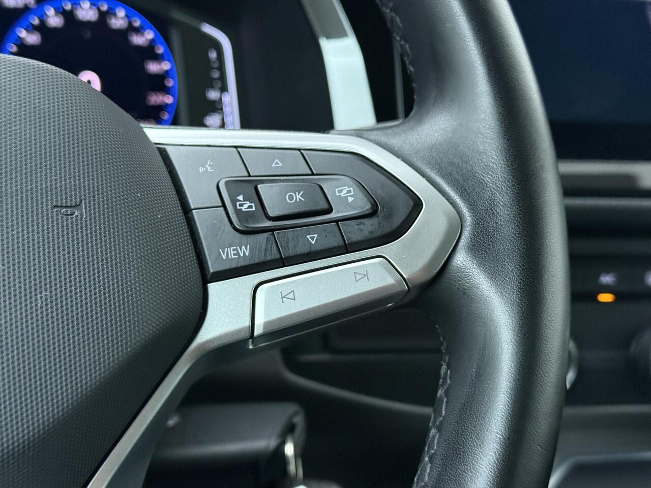 Volkswagen TRANSPORTER 2.0 TDI L2H1 30 Bulli | 150 PK | Automaat | Achteruitrijcamera | Voorstoelen verwarmd | Achterdeuren met ruit | Adaptive cruise control |