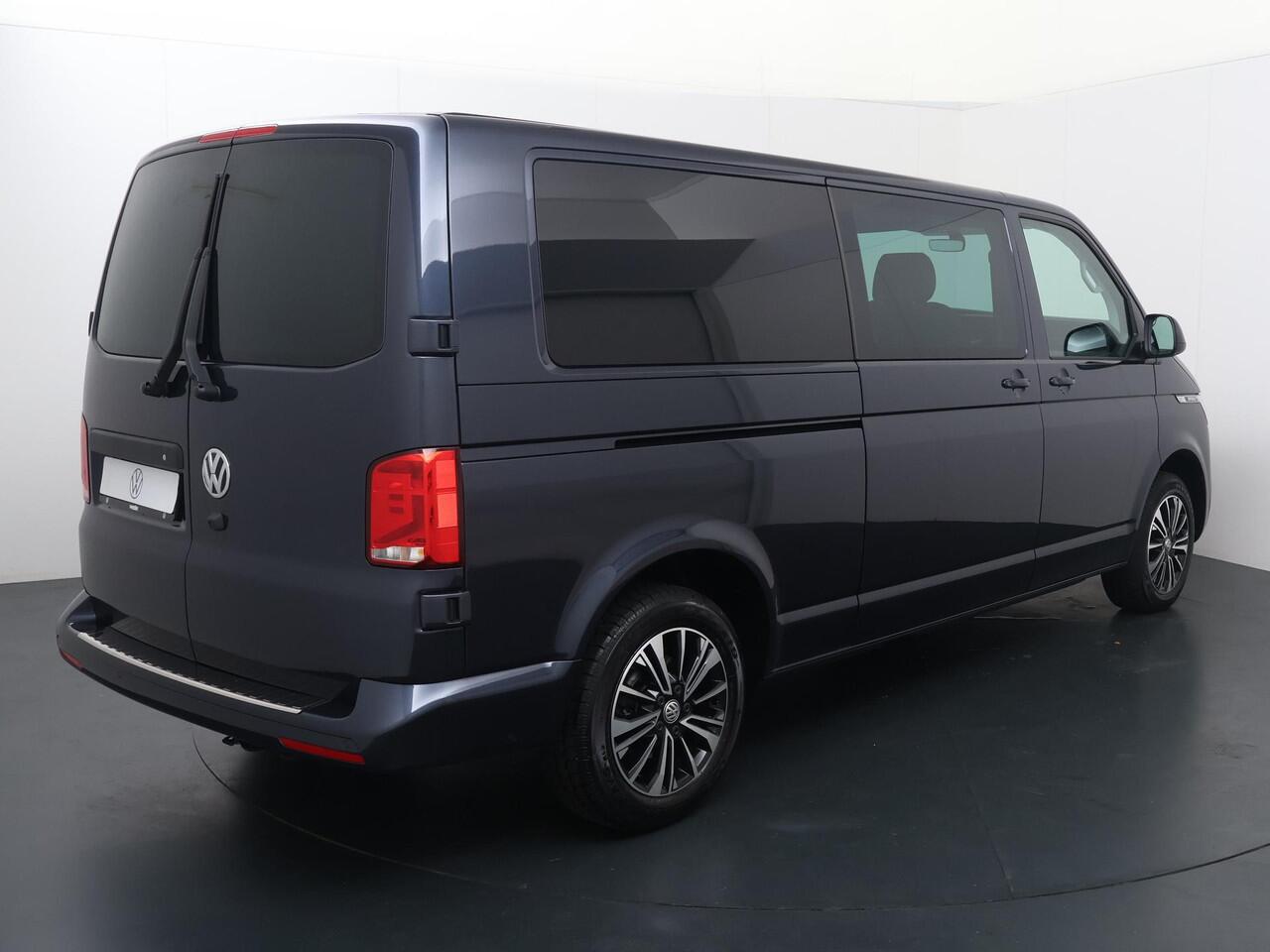 Volkswagen TRANSPORTER 2.0 TDI L2H1 30 Bulli | 150 PK | Automaat | Achteruitrijcamera | Voorstoelen verwarmd | Achterdeuren met ruit | Adaptive cruise control |