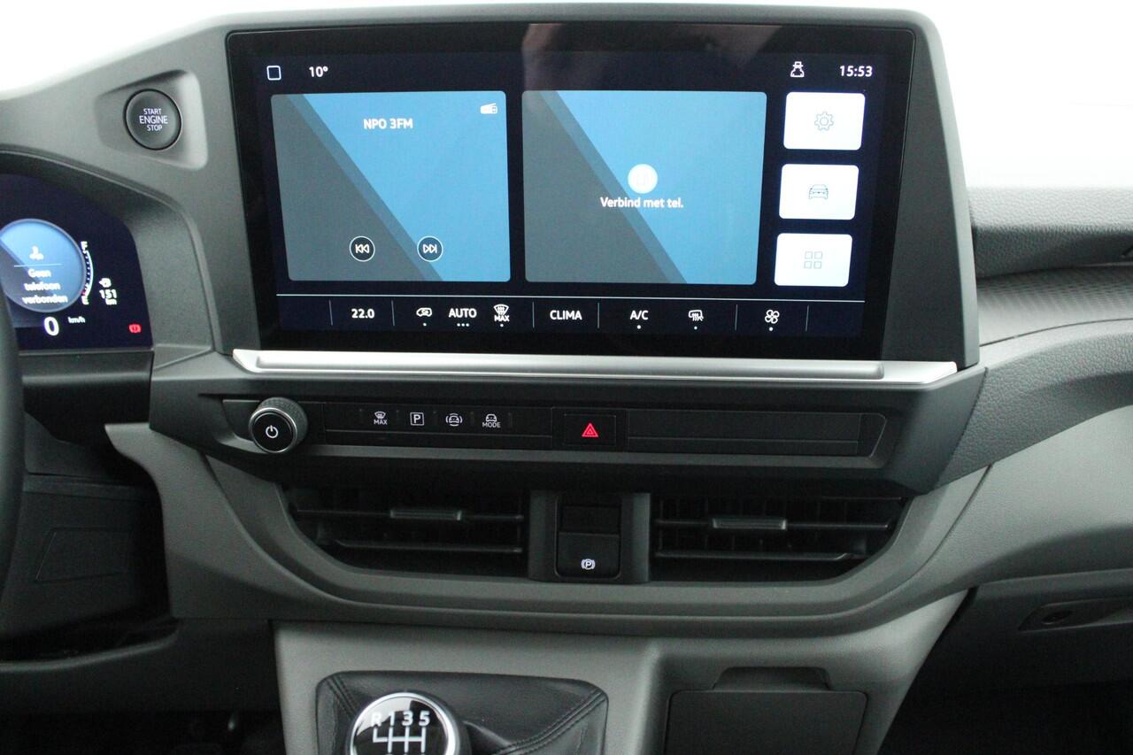 Volkswagen TRANSPORTER T7 2.0 TDI 110pk L2H1 Life Incl. BPM! Parkeersensoren Carplay Bijrijdersbank