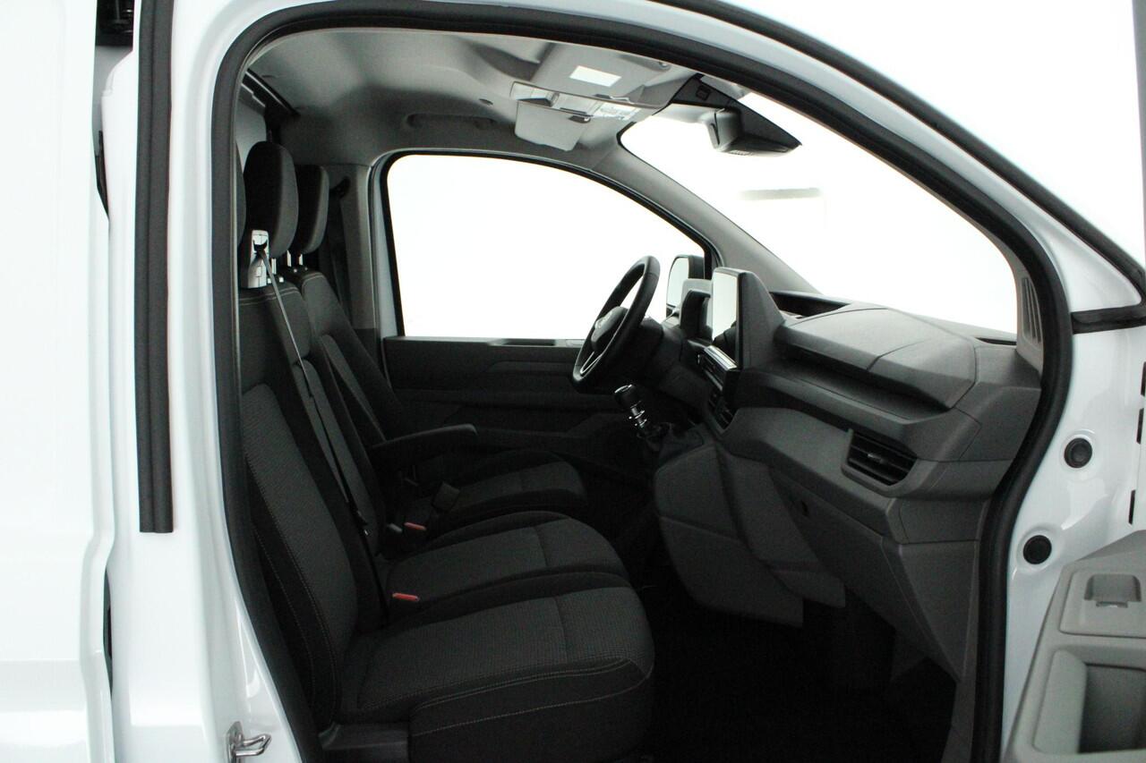 Volkswagen TRANSPORTER T7 2.0 TDI 110pk L2H1 Life Incl. BPM! Parkeersensoren Carplay Bijrijdersbank