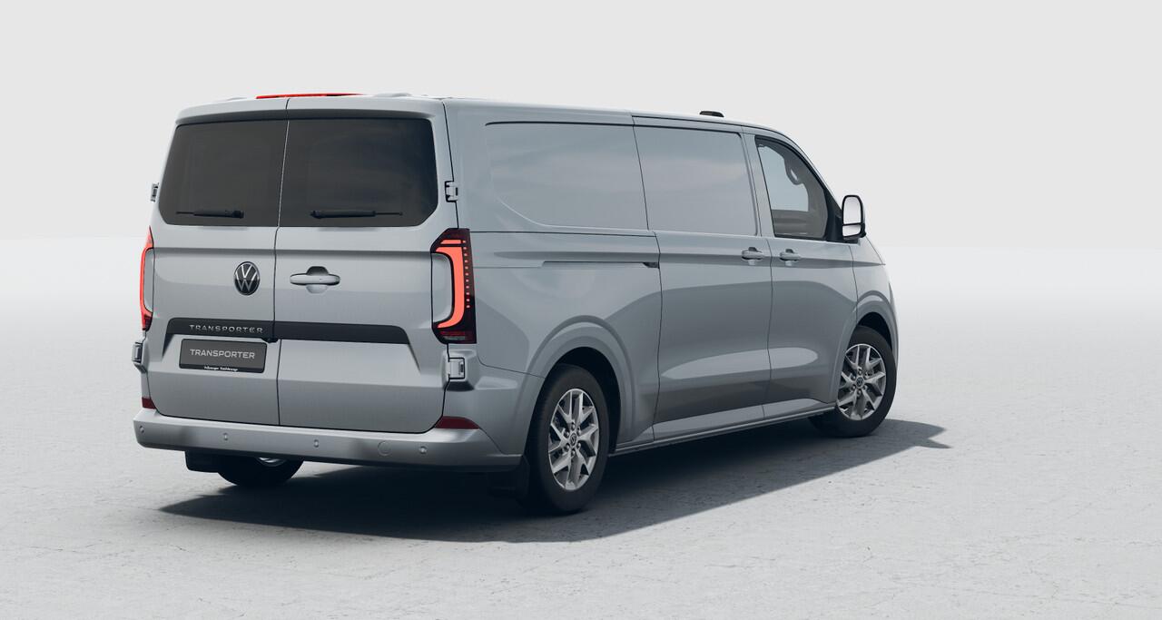 Volkswagen TRANSPORTER T7 2.5 eHybrid 233pk L2 Bulli T7 2.5 eHybrid 233pk L2 Bulli | Plug-in Hybrid | Stoel + stuurverwarming | Adaptieve Cruise Control |