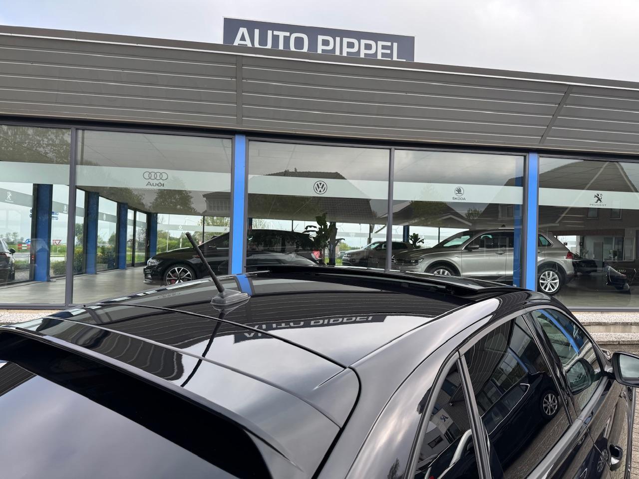 Volkswagen Taigo 1.5 TSI R-Line Business | Pano | LMV18" | Full Options!