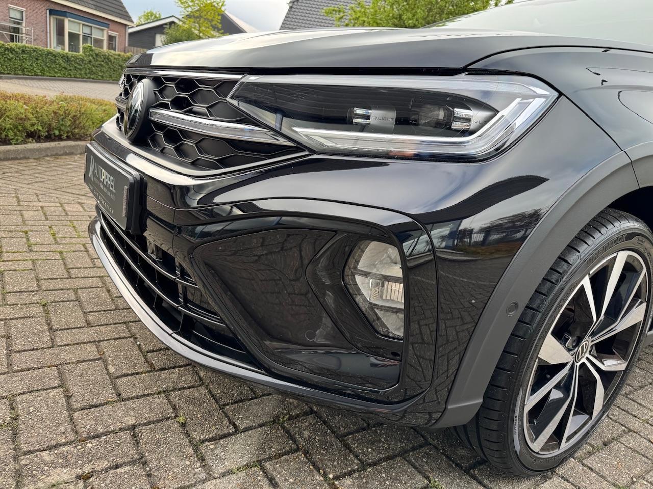 Volkswagen Taigo 1.5 TSI R-Line Business | Pano | LMV18" | Full Options!