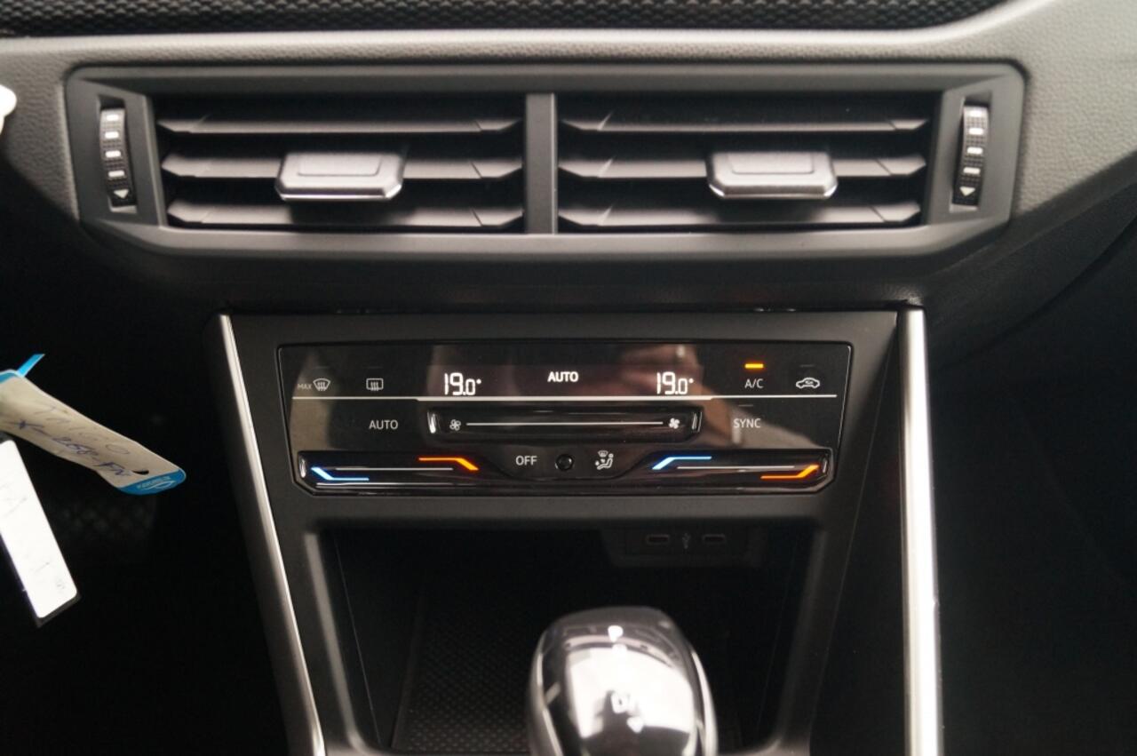 Volkswagen Taigo 1.0 TSI 110pk DSG Life Business -NAVI-LED-ECC-CAM-PDC-